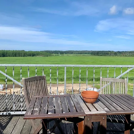 Farm stay Hennebjerg Stavso